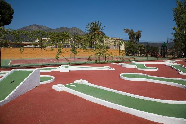 Hotel San Carlos (Roses)